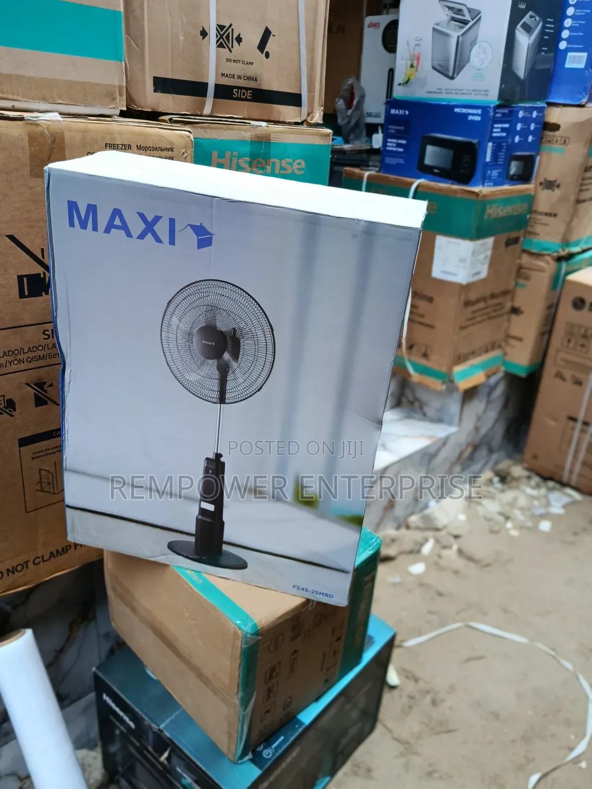 I Have Maxi 18 Inches Rechargeable Fan