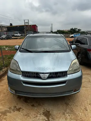 Toyota Sienna XLE AWD (3.3L V6 5A) 2004 Blue
