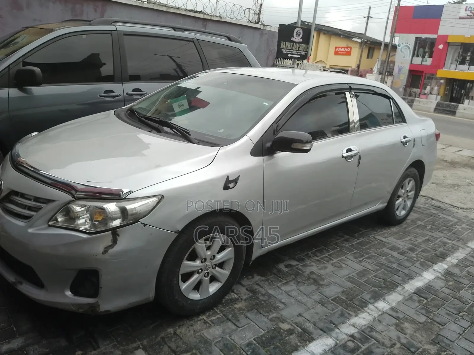 Toyota Corolla 2010 Silver