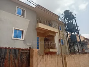 3bdrm Block of Flats in 6 Flats, Enugu for sale
