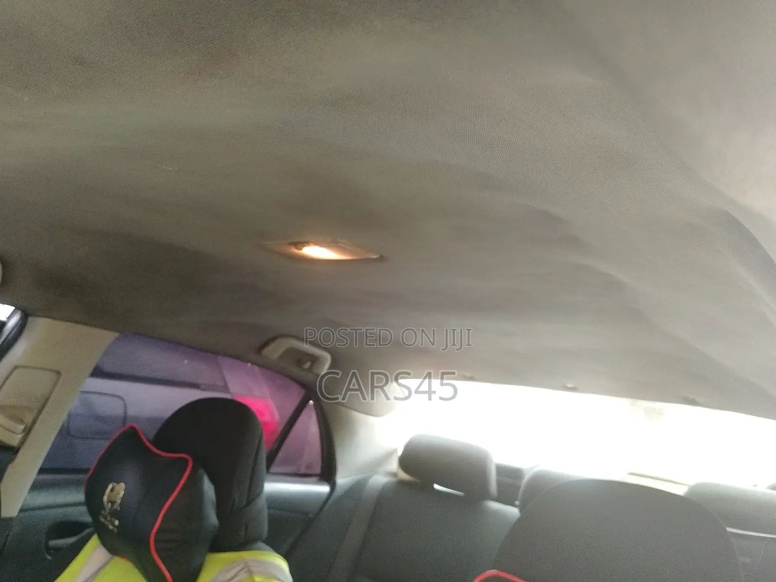 Toyota Corolla 2010 Silver
