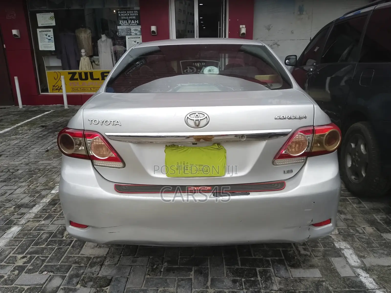 Toyota Corolla 2010 Silver