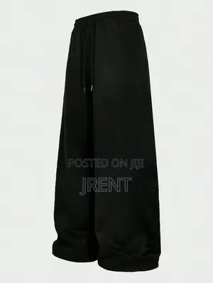 Baggy Pants