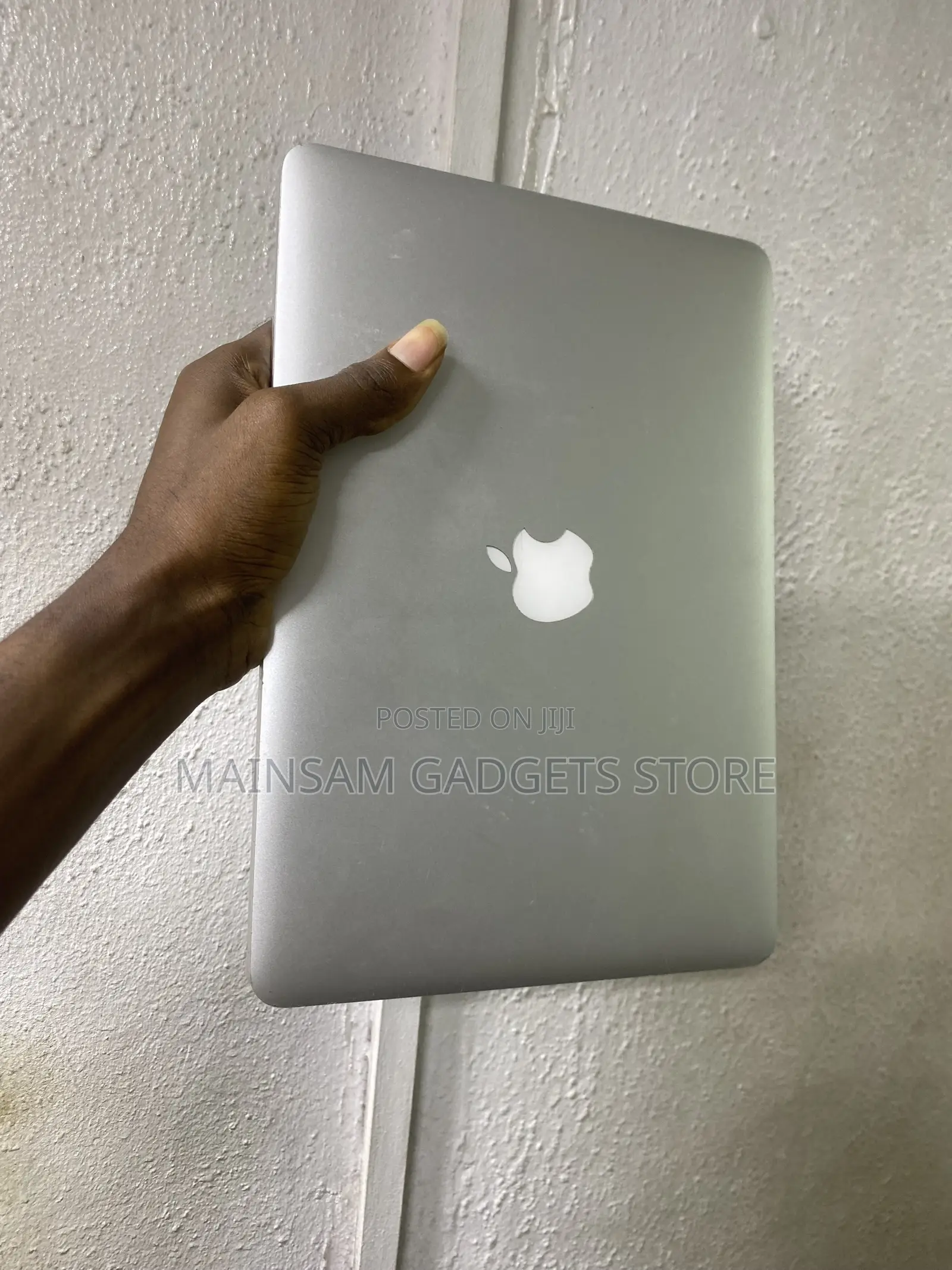 Laptop Apple MacBook Pro 2015 8GB Intel Core i5 SSD 256GB