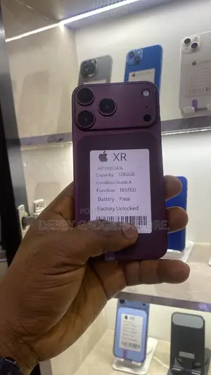 Apple iPhone XR 128 GB Red