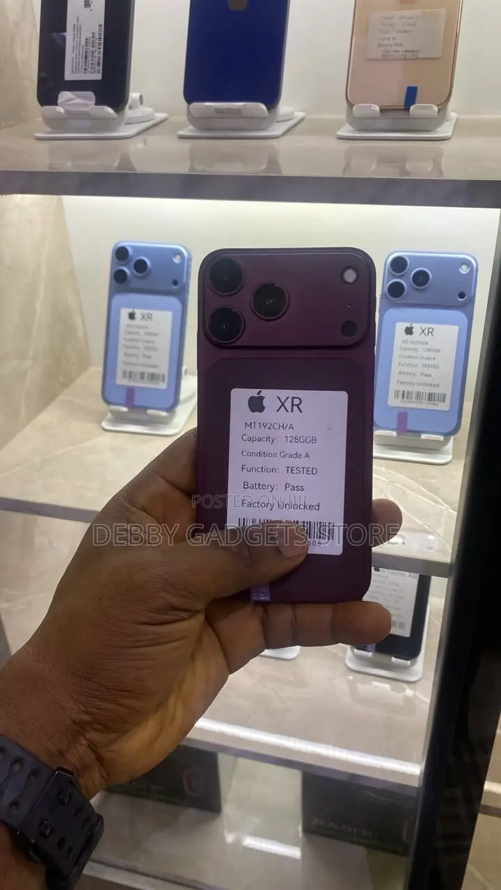 Apple iPhone XR 128 GB Red