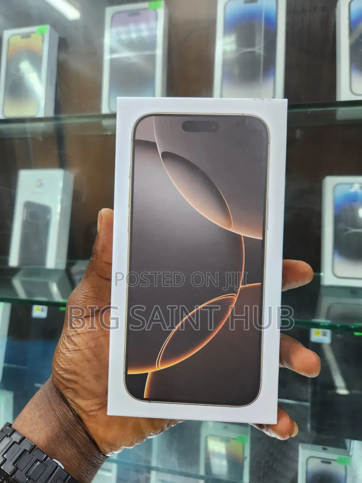 New Apple iPhone 16 Pro Max 256 GB Gold