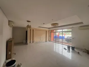 3bdrm Apartment in Parkview Estate for rent