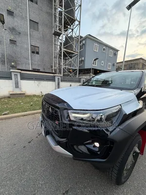 New Toyota Hilux GR SPORT II 2026 Black