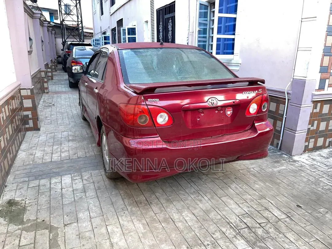 Toyota Corolla 2003 Red