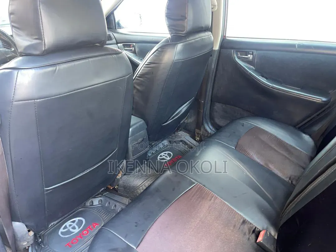 Toyota Corolla 2003 Red