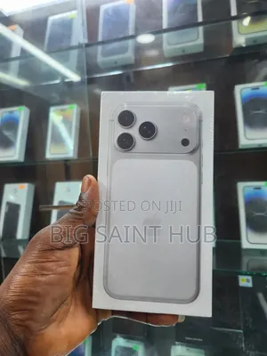 New Apple iPhone 17 Pro Max 256 GB White