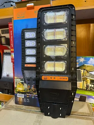 KTJ Solar Streets Lights 4 Eyes Divided