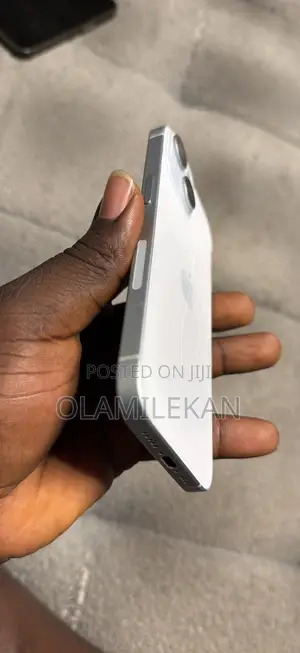 Apple iPhone 15 128 GB White