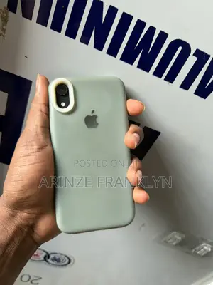 Apple iPhone XR 64 GB Black