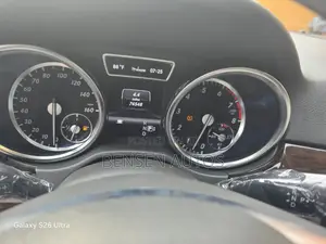 Mercedes-Benz M Class 2013 White