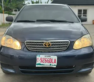 Toyota Corolla LE 2006 Blue