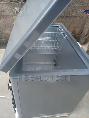 Skyrun Power-Saving Chest Freezer Reduced Electricity Bills