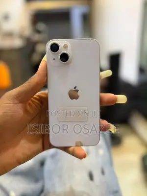Apple iPhone 15 128 GB White