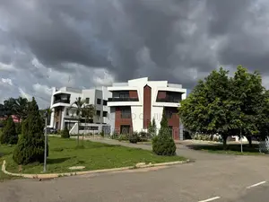4bdrm Duplex in Life Camp for sale