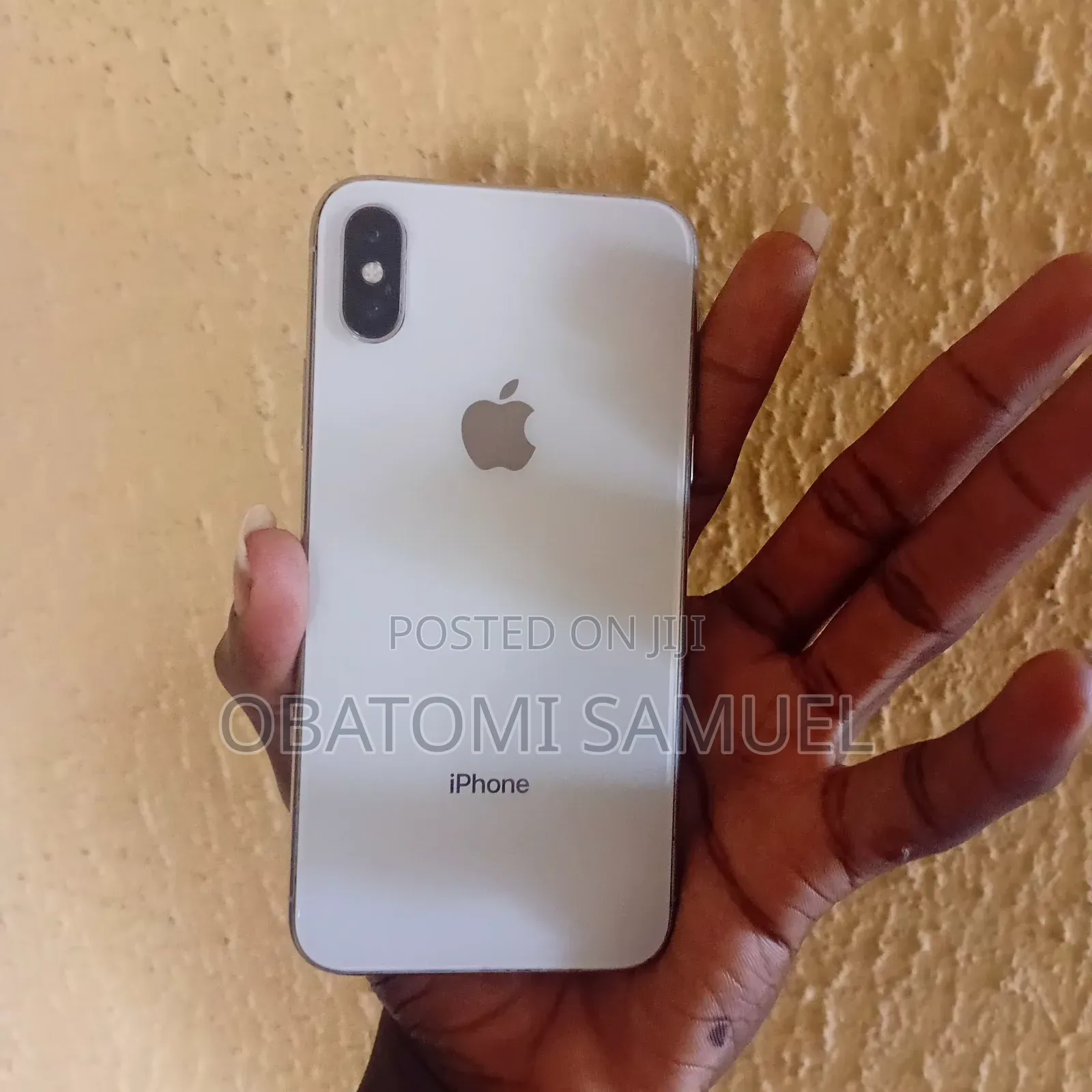 Apple iPhone X 64 GB White
