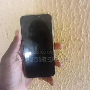 Apple iPhone X 64 GB White