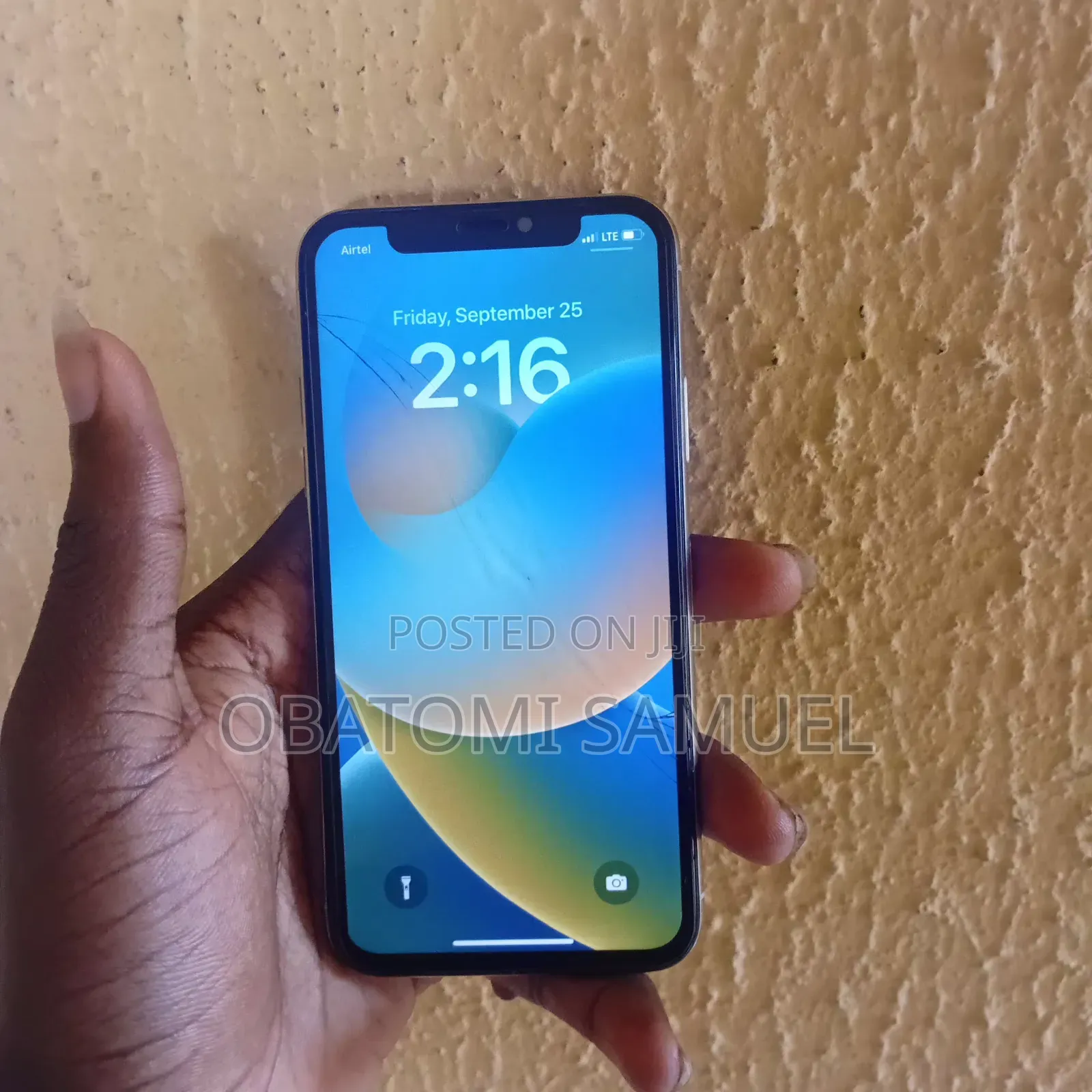 Apple iPhone X 64 GB White