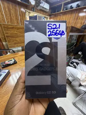 New Samsung Galaxy S21 5G 256 GB Black
