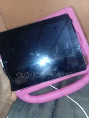 Apple iPad Air 16 GB White