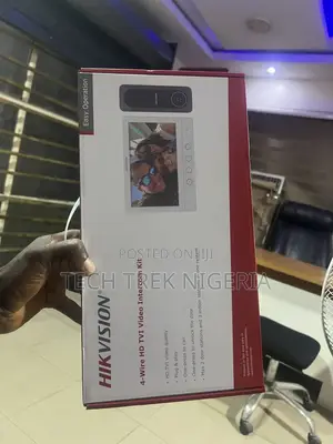 Hikvision 4-Wire HD Video Intercom Kit – 7” Indoor Monitor + Door