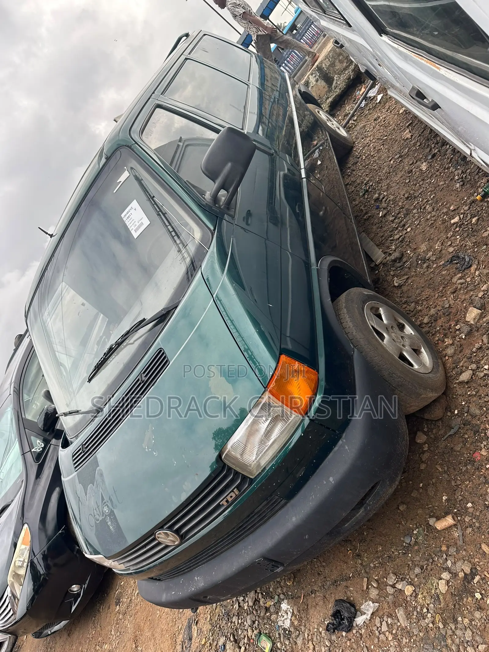 Volkswagen Transporter 2000 Green