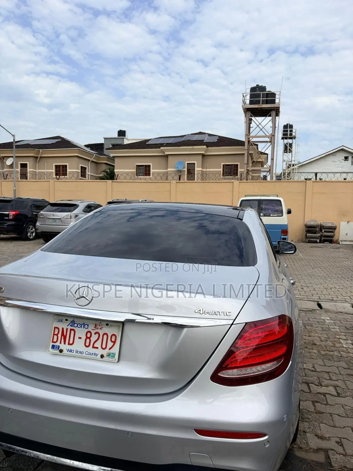 Mercedes-Benz E400 2017 Silver