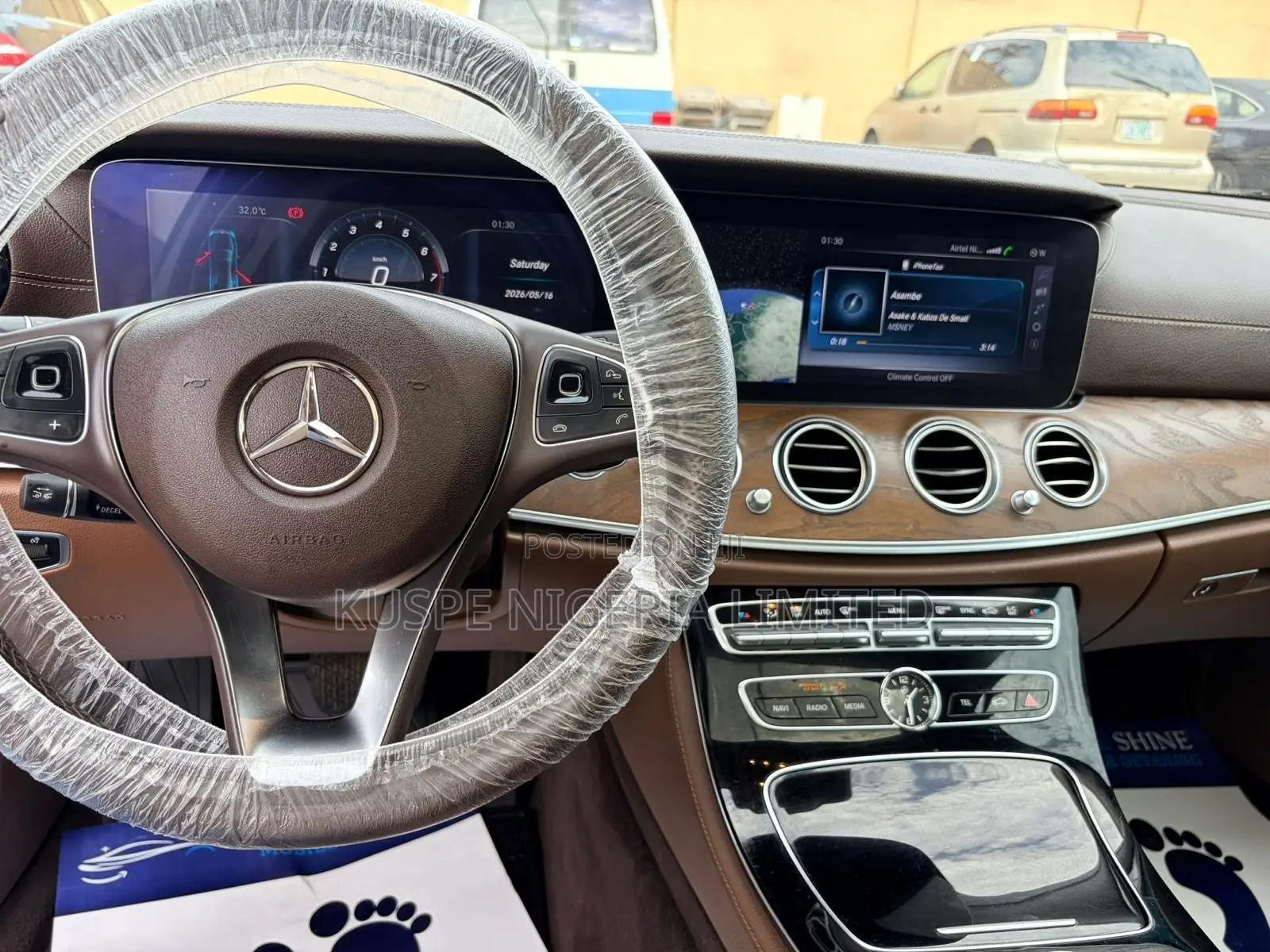 Mercedes-Benz E400 2017 Silver