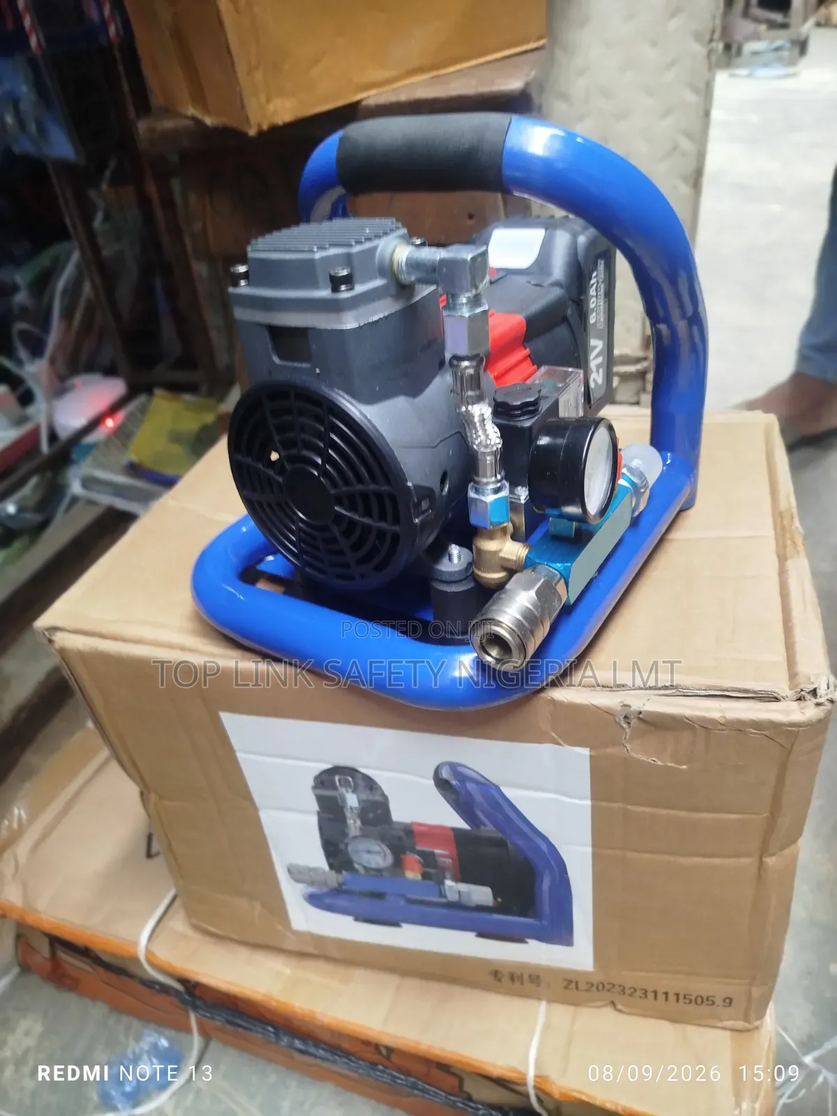 Battery Air Compressor 21v 6.0ah