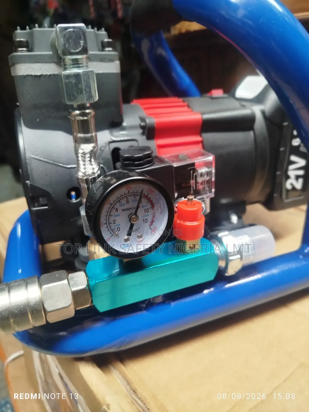 Battery Air Compressor 21v 6.0ah