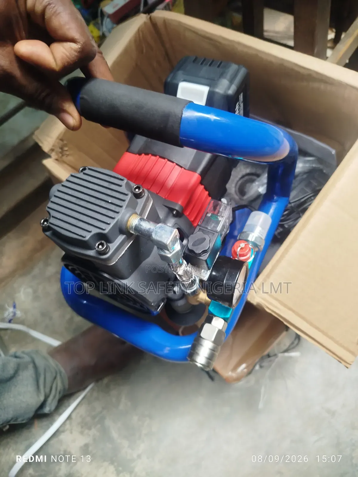 Battery Air Compressor 21v 6.0ah