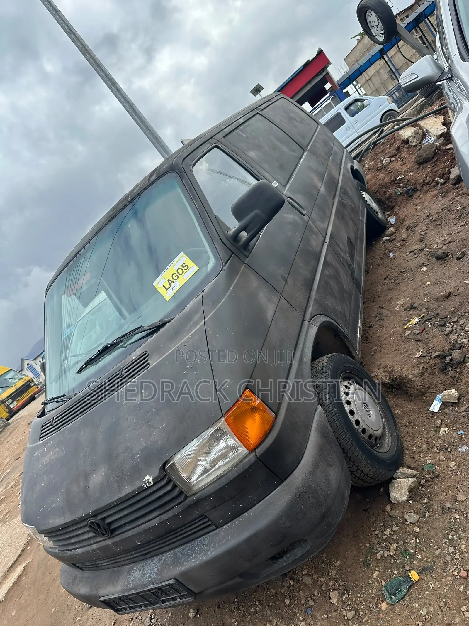 Volkswagen Transporter 2000 Green