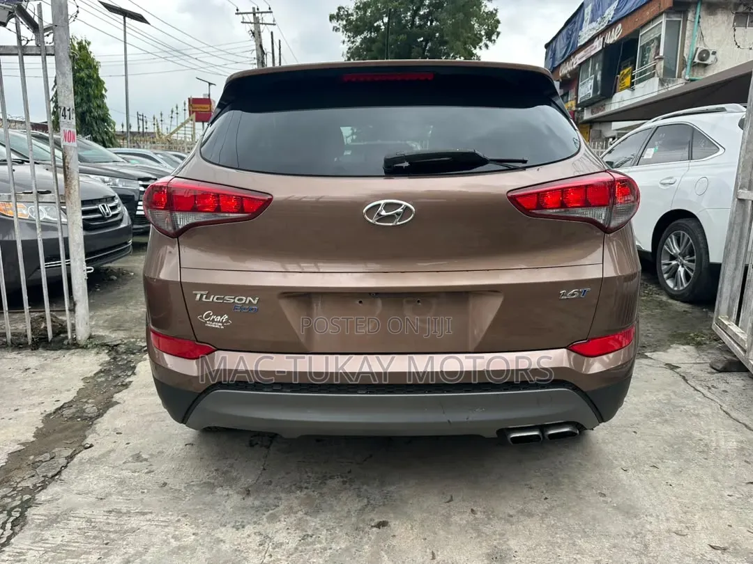 Hyundai Tucson 2016 Brown