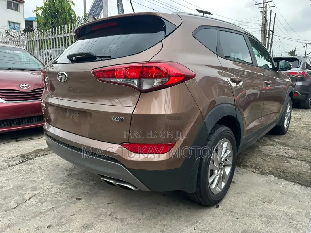 Hyundai Tucson 2016 Brown