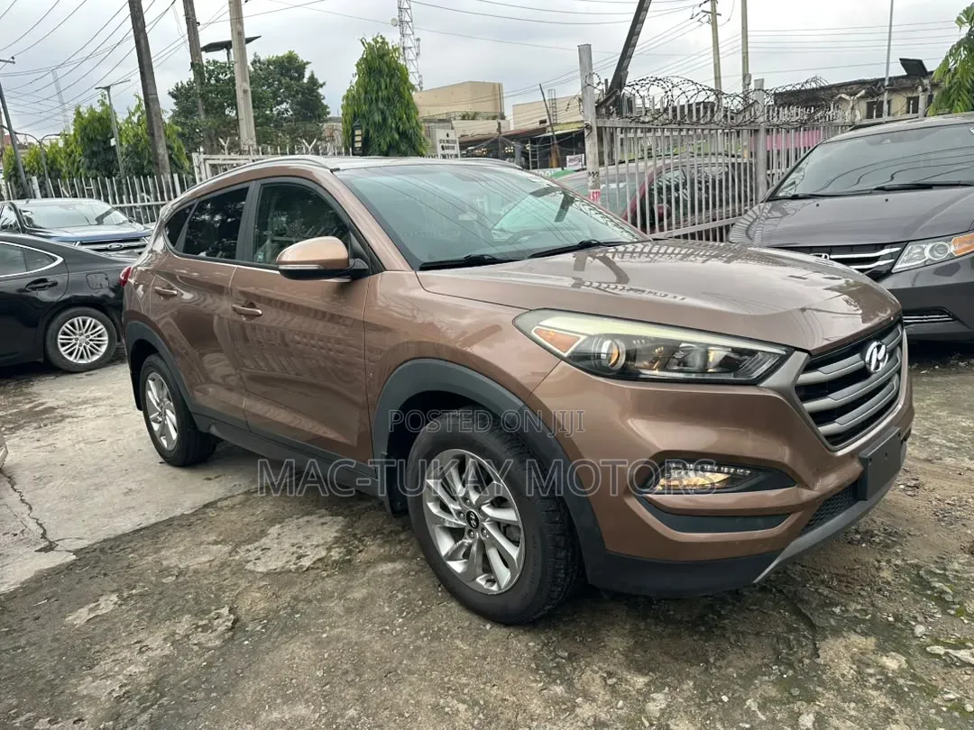 Hyundai Tucson 2016 Brown
