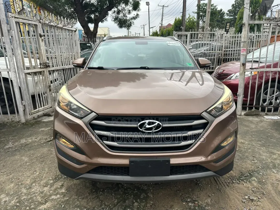Hyundai Tucson 2016 Brown