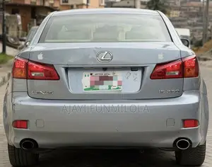 Lexus IS 2008 Blue
