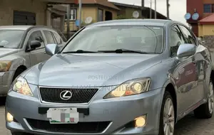 Lexus IS 2008 Blue