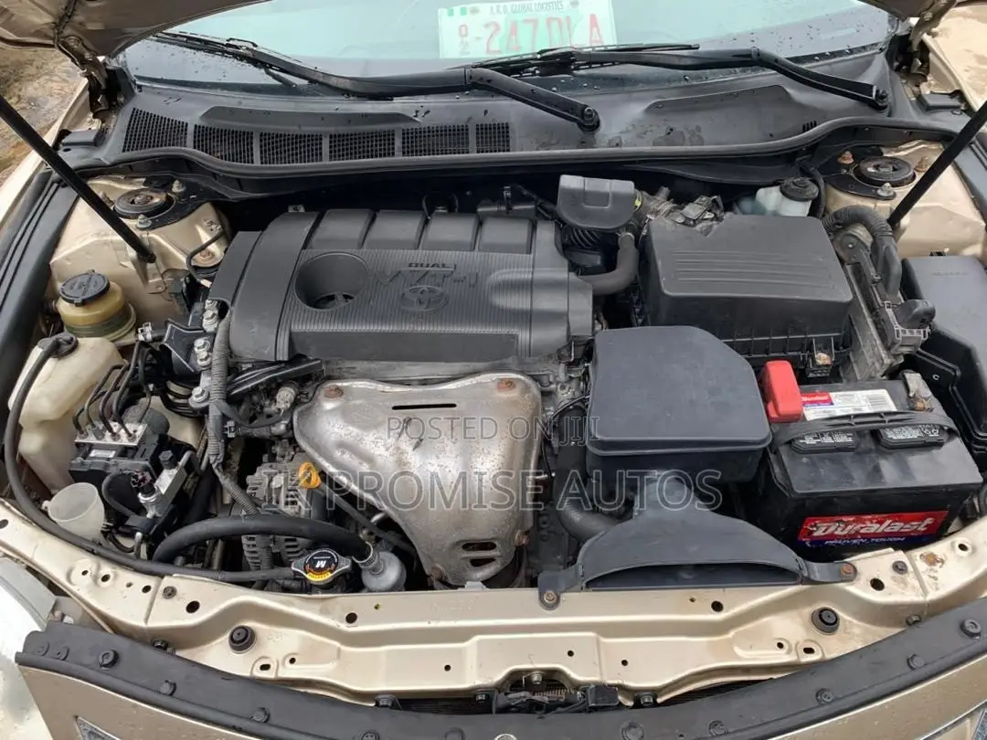 Toyota Camry 2011 Gold
