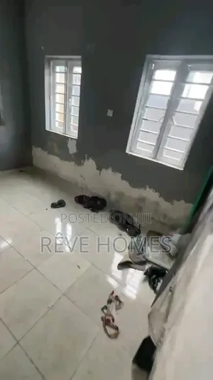 2bdrm Block of Flats in Shomolu / Shomolu for rent