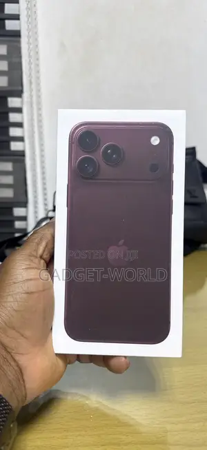 New Apple iPhone 18 Pro Max 2 TB Purple