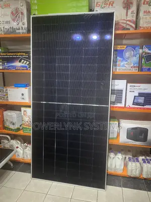 Jinko 625W Bi-Facial Mono Panels