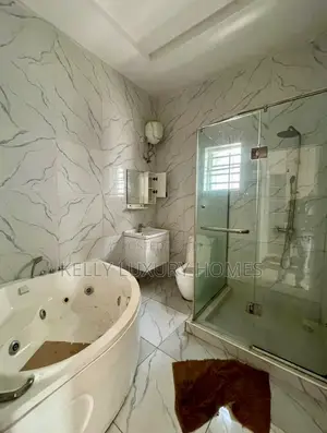1bdrm Shared Apartment in Lekki for rent