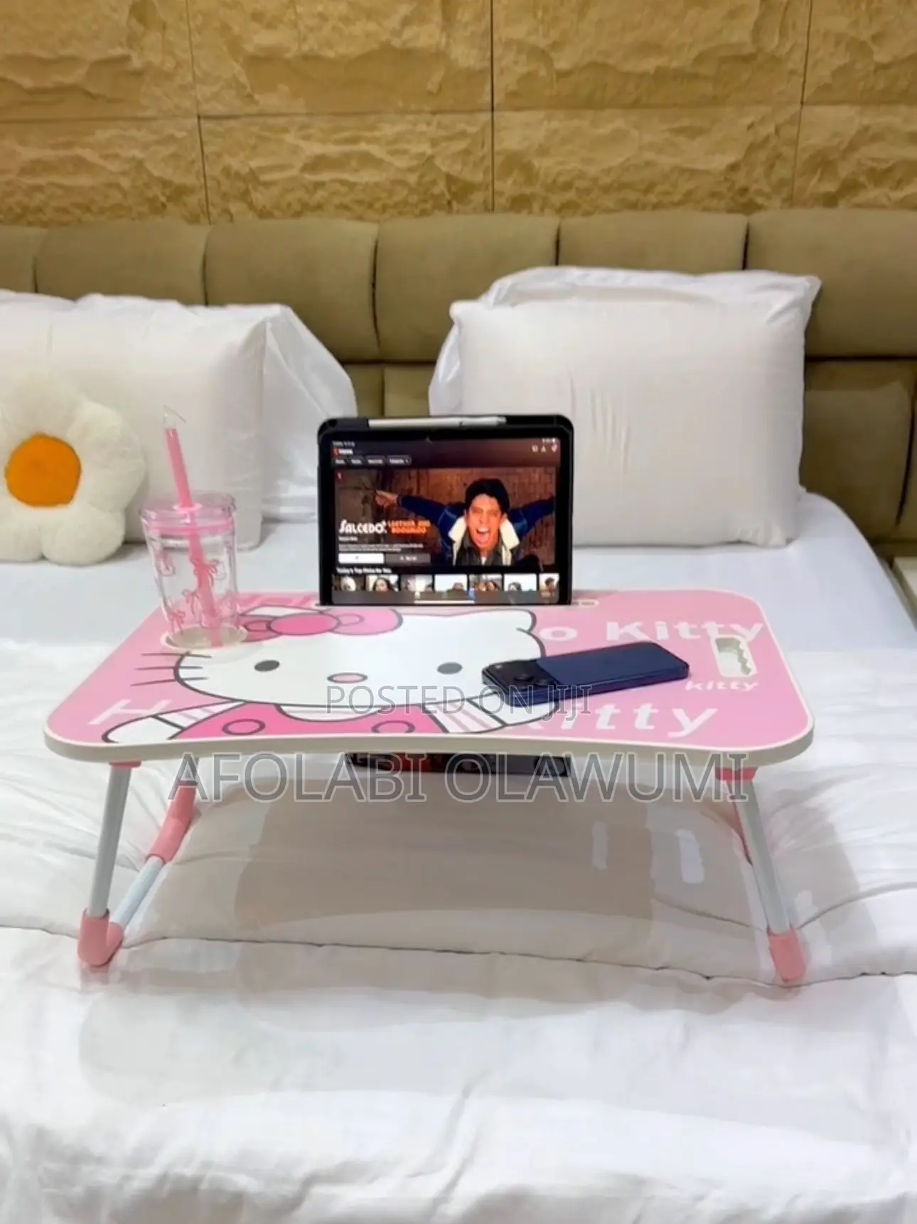 Foldable Table