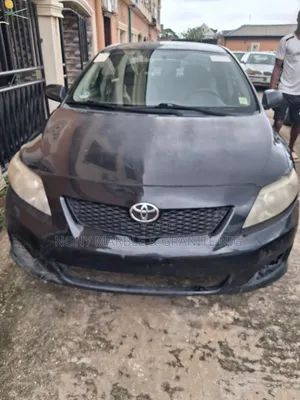 Toyota Corolla 2010 Black